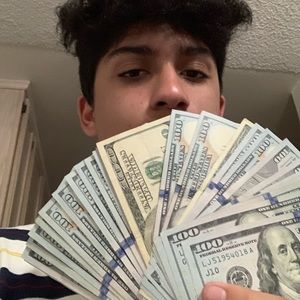 Meet your Posher, Daniel